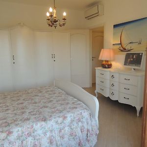 Camera con letto king size